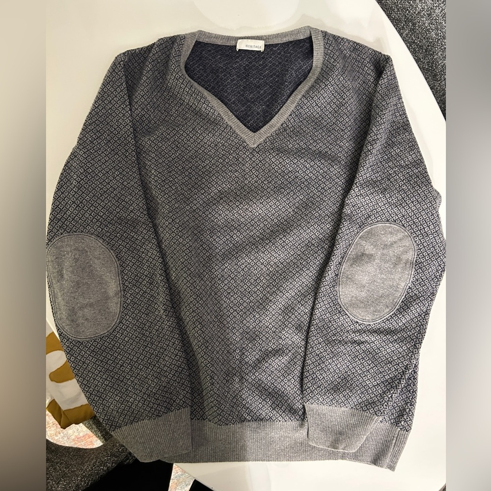 Men’s V Neck Sweater